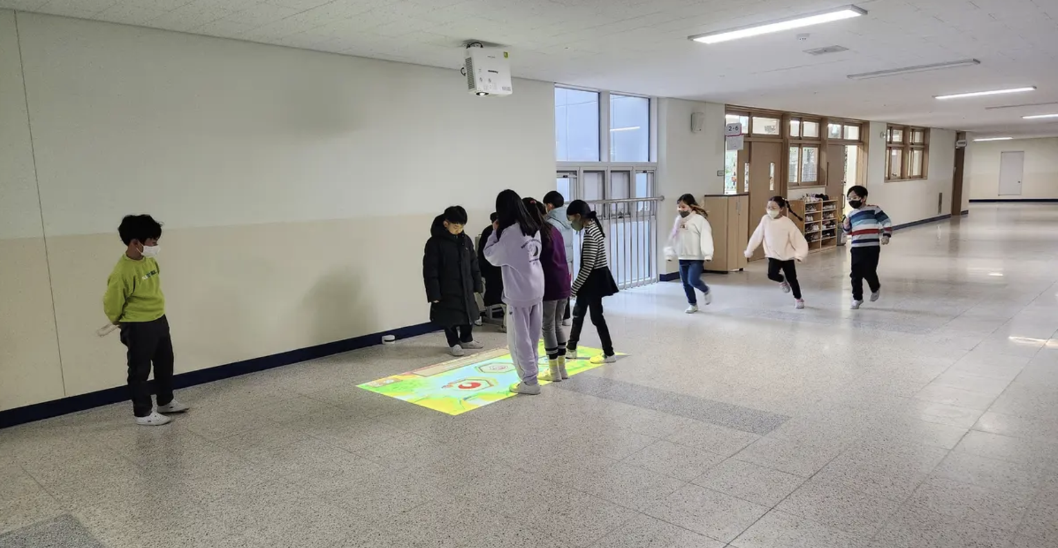 An interactive floor playground