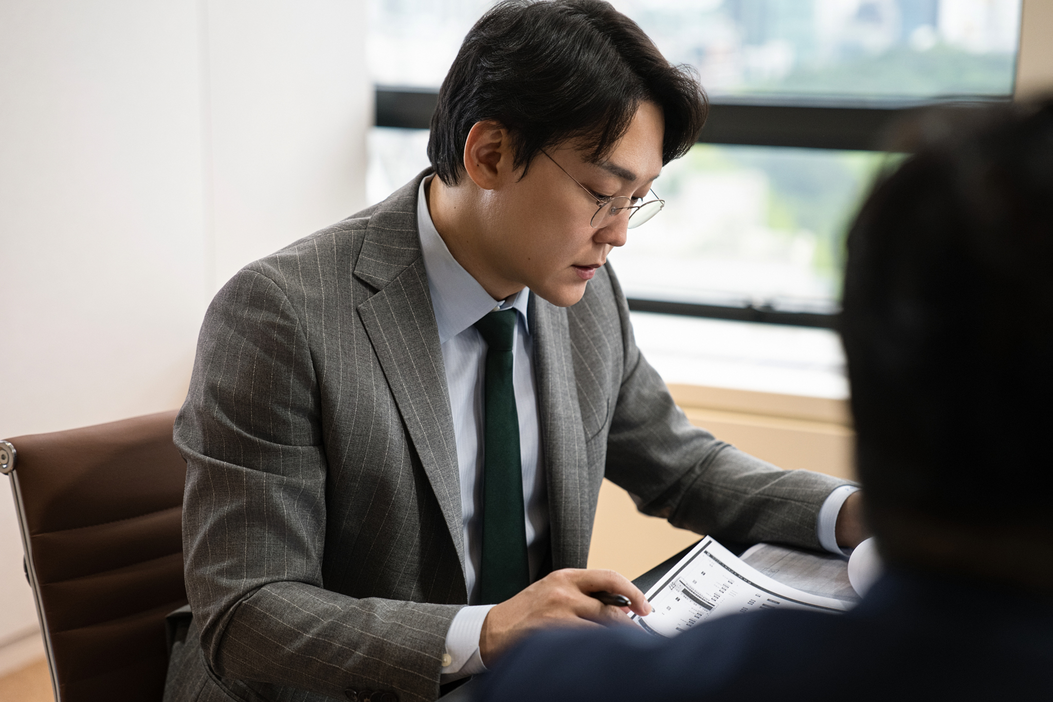 형법 제35조 누범 가중이 성립하는 요건, 누범과 상습범 및 특별법이 얽히는 적용 법조, 판례에서 확인되는 동종 전과와 재범 위험성 판단, 반성과 치료 참여 등 감경 요소, 신상정보 등록과 취업제한 등 보안처분까지 살펴봅니다.